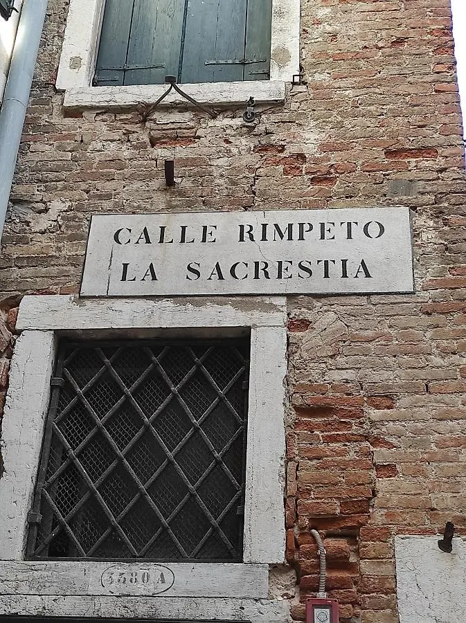 Apartment Ve-Nice Suite San Marco C4439 Venice Italy