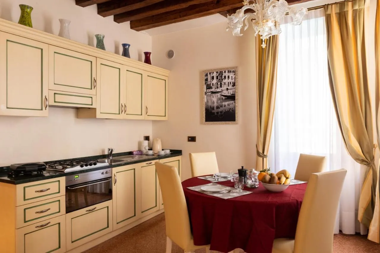 Appartamento Ve-Nice Suite San Marco C4439 Venezia Italia