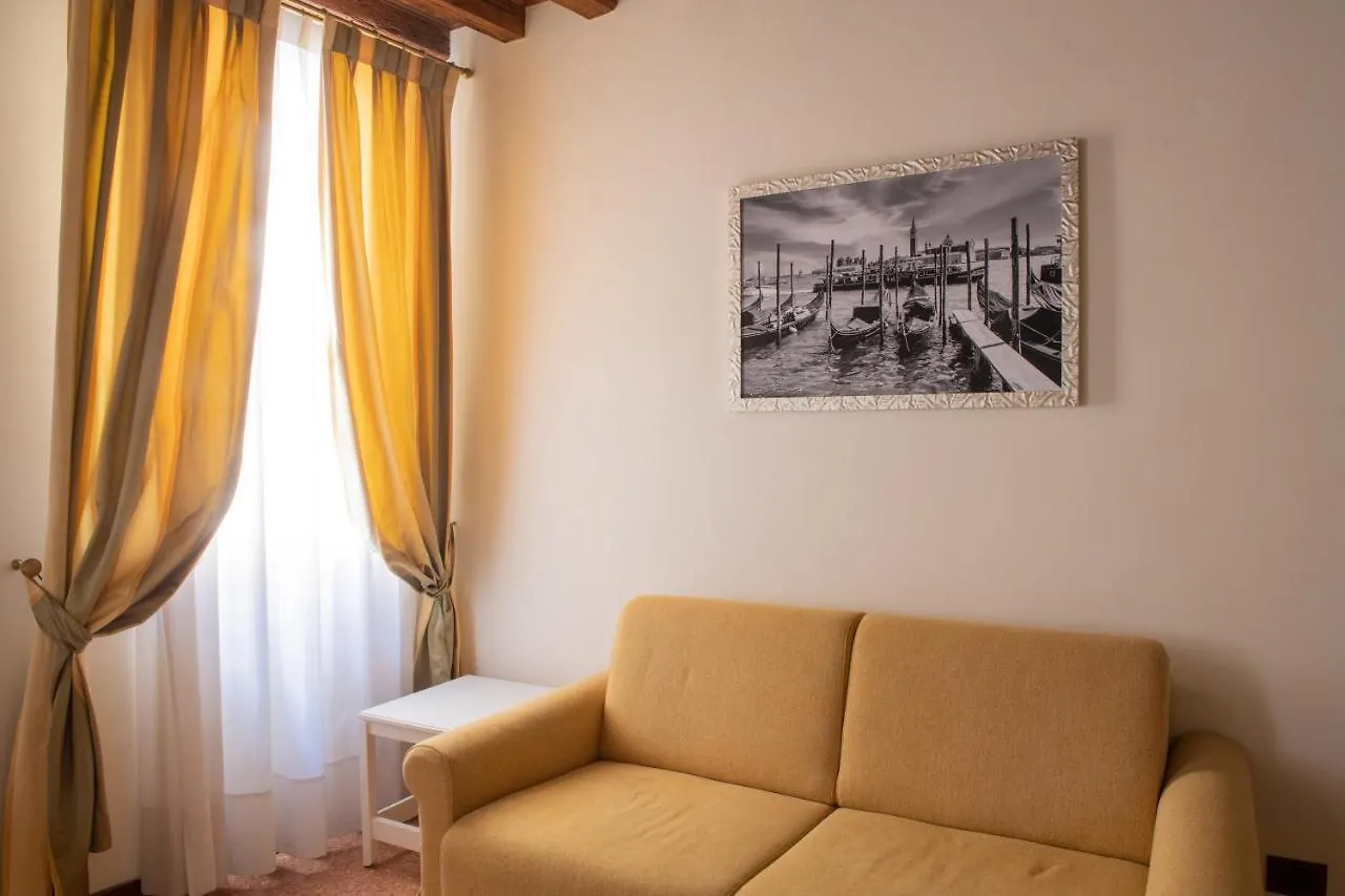 Ve-Nice Suite San Marco C4439 Venezia Italia