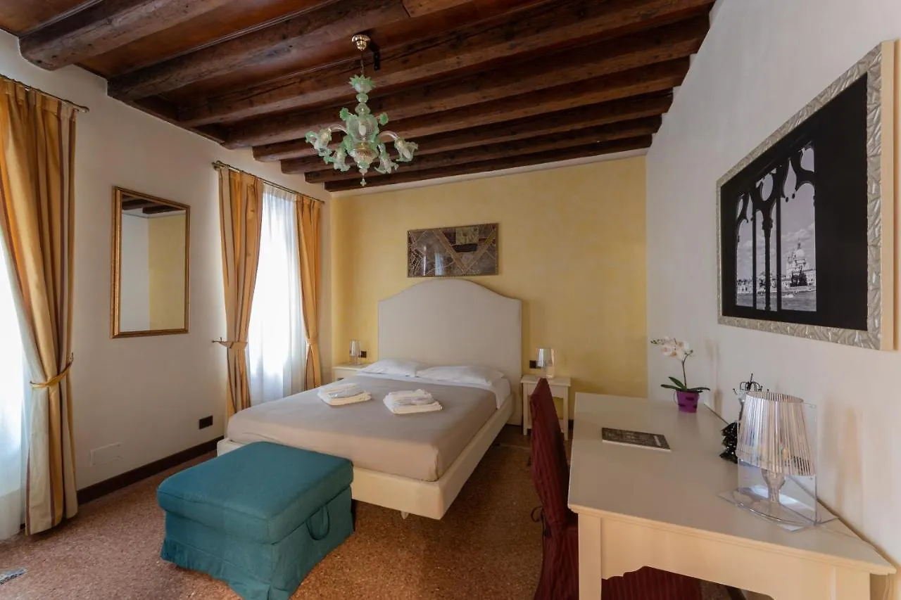 Ve-Nice Suite San Marco C4439 Venezia Italia